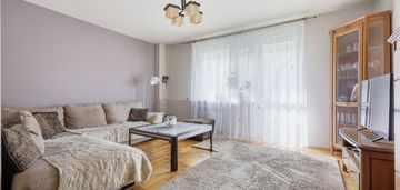 4 pokoje z widokiem na zieleń i cisza i balkon