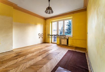 Możliwość zrobienia sypialni i salonu z aneksem.