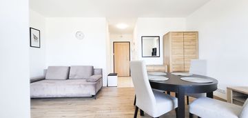 Nowoczesny apartament w budynku z siłownią