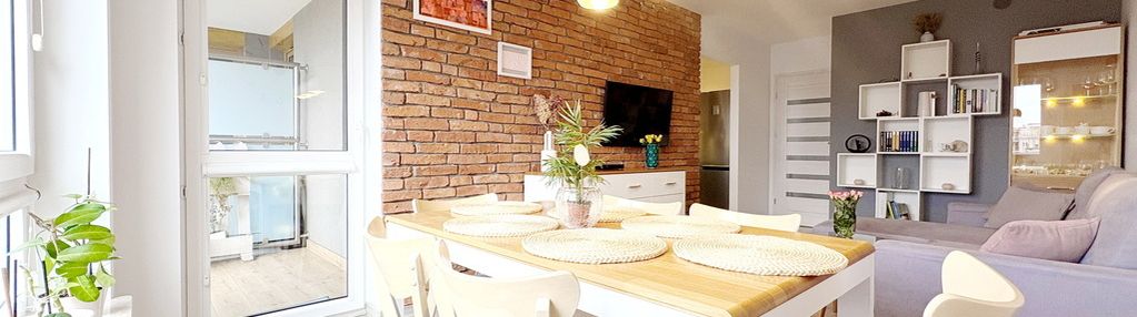 Dwustronne 3 pokojowe/2018r/dwa balkony/umeblowane