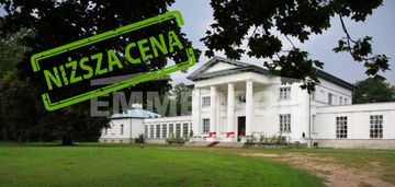 Pałac ok. 100km od warszaw -kierunek na ostorołękę