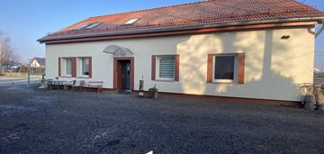 Wolnostojący dom na działce 868 m2, wójtowa wieś