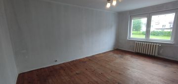 Parterowe mieszkanie, przestronne 77m2.