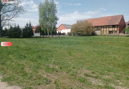 Działka budowlana z gotowym projektem na budowę.