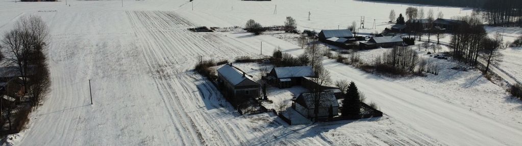 Grunt 2,38 ha z zabudowaniami – jedlina