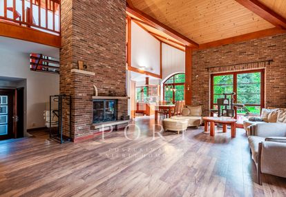 Wyjątkowy dom w otoczeniu natury.