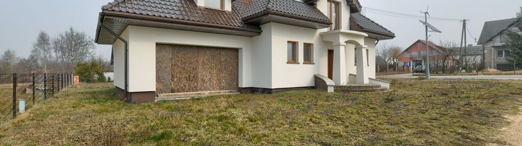Przestronny dom z dwustanowiskowym garażem