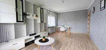 Mieszkanie w centrum – 3 pokoje, 2. piętro, winda
