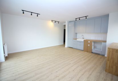 Piękne, świetny układ. duży balkon