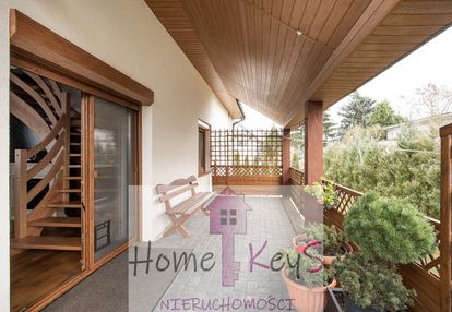 Na sprzedaż urokliwy dom w serocku