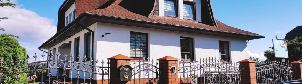 Dom z pokojami na wynajem w świetnej lokalizacji