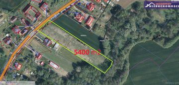 Działka z wydanymi warunkami zabudowy.