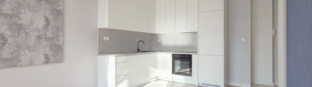 Centrum apartamentowiec 3 pokoje 45 m2, parking