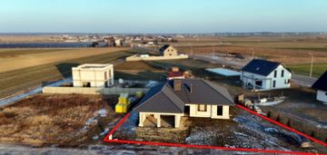 Funkcjonalny parterowy wraz z atrakcyjną działką