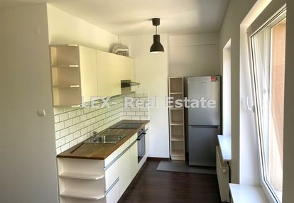 Do wynajęcia mieszkanie 80m2 w centrum pruszkowa.