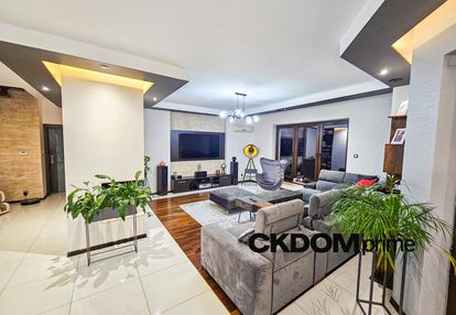 Dom wolnostojący kielce zalesie, 6 pokoi, 954 m²