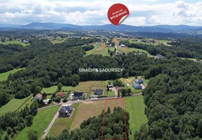 Klimatyczna działka budowlano-leśna w sieprawiu