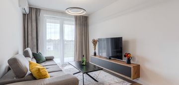 Nowoczesne | klimatyzacja | m.postojowe | balkon |