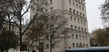 Centrum a -mieszkanie dwu-pokojowe z aneksem