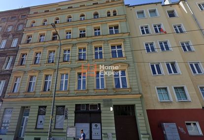 Okolice placu macieja   od zaraz!