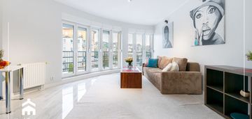 Niebanalne mieszkanie z duszą-2 balkony