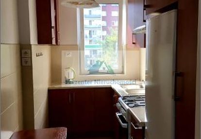 Bryły 50,7m2. 3 pokoje z kuchnią! loggia! 5/10p.