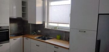 4-pokojowe mieszkanie na wawrze