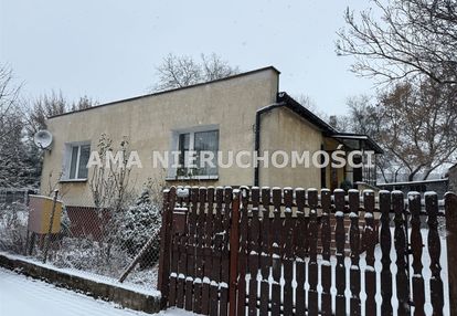 Dom z dużą dzialką w centrum miasta