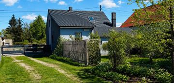 Klimatyczny dom z ogrodem i dwie działki i krzelów