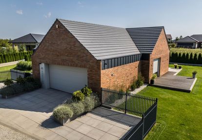 Lusówko- dom- czysta forma- światło