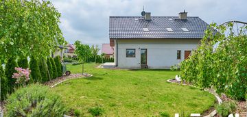 Komfortowy dom z ogrodem na południu wrocławia