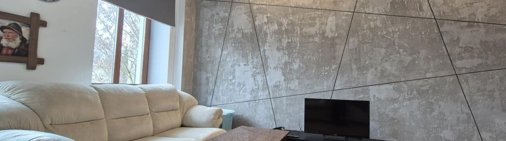 Funkcjonalne mieszkanie w kamienicy po remoncie.