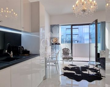 Luksusowy 1 pok. apartament z loggią - hanza tower