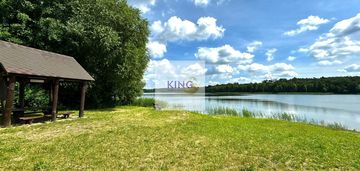 Działka w miejscowości nad jeziorem
