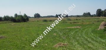 Działka z mediami niedaleko szkoły w międzyborowie