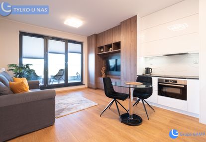 Wiślane tarasy, grzegórzki, kawalerka 28m2, balkon