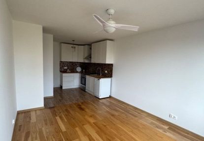 Po gruntownym remoncie| balkon | piwnica| winda