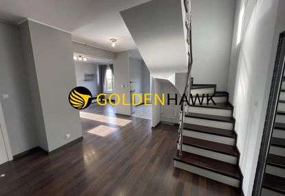 100 m2 | taras | 30 m2 | 2 poziomy