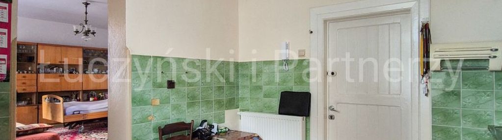 M2 z możliwościa podziału na 2 lokale + ogród