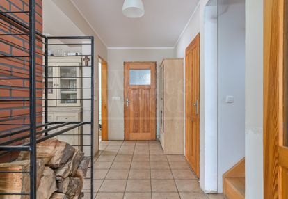 Dom na wsi, duża działka