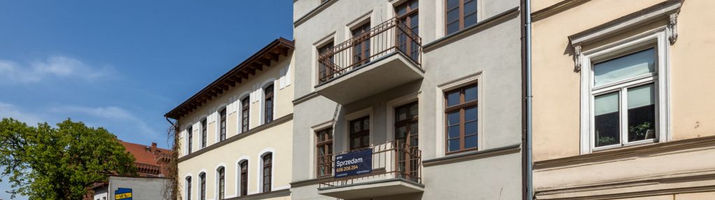 Kamienica po remoncie z ogrodem apartamenty