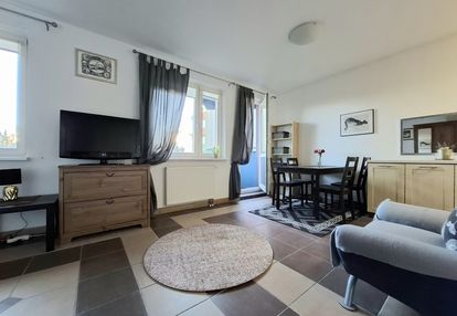 Kawalerka 31 m2 z balkonem wrocław krzyki gaj