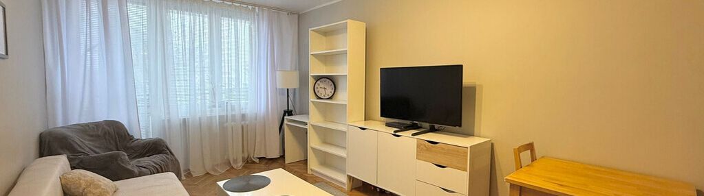 Oddzielna kuchnia/blisko komunikacji/balkon