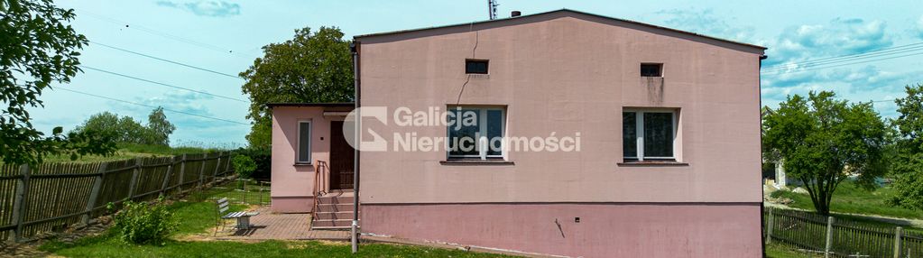 Dom na obrzeżch rzeszowa - działka 53ar.