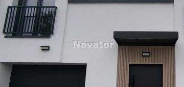 Dom na miedzyniu do niewielkiego wykończenia.