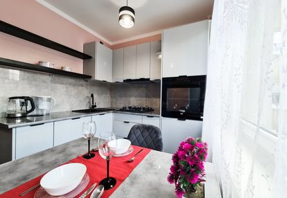 M-2 północ na parterze z dużym balkonem