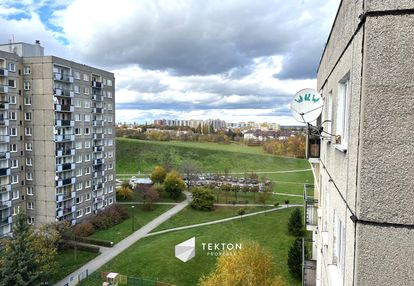 Duże, trzypokojowe mieszkanie na osiedlu ak