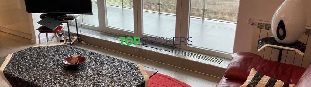 Komfortowe i eleganckie cztery pokoje, balkon
