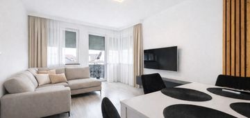 2 pokoje z balkonem nowy blok z windą top