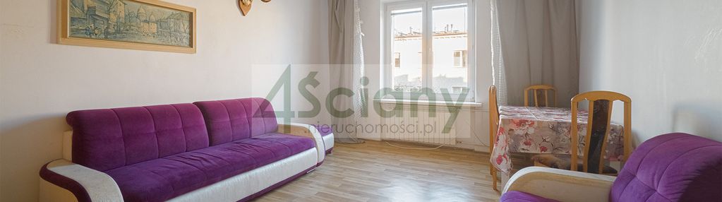 Idealnie ciche, cegła, księga wieczysta